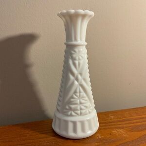 Vintage Anchor Hocking Milk Glass Stars & Bars 6” Bud Vase